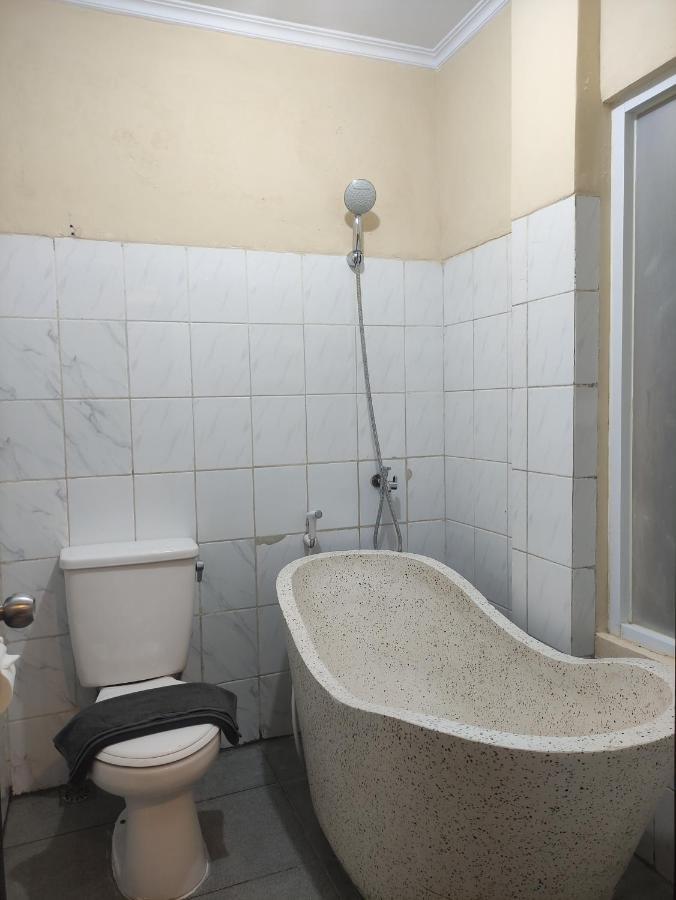 Hotel Guci Kencana Jaya Tuwel Exteriér fotografie