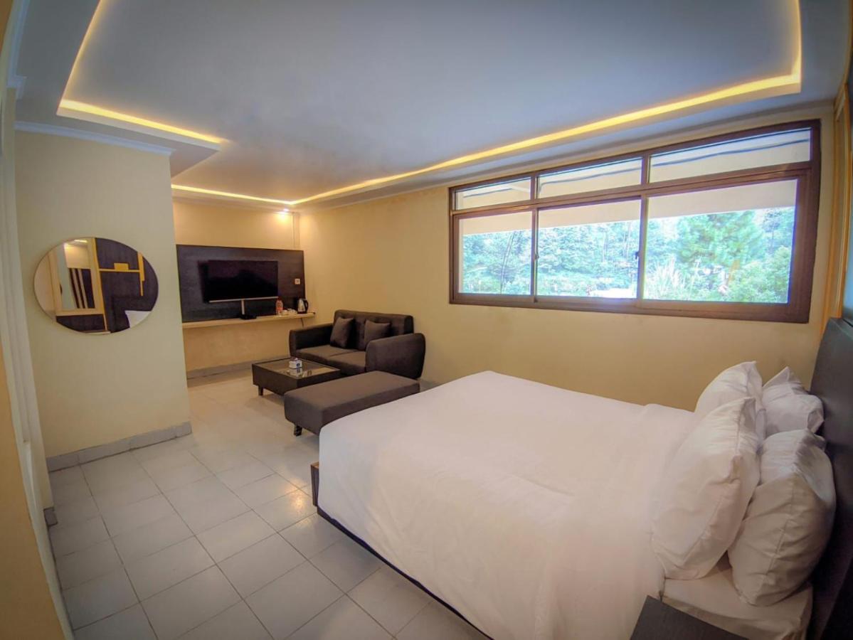 Hotel Guci Kencana Jaya Tuwel Exteriér fotografie